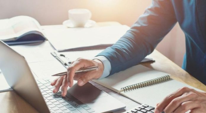 Persoanele fizice, pe „lista rușinii” dacă au datorii la taxe de minimum 1.200 de lei