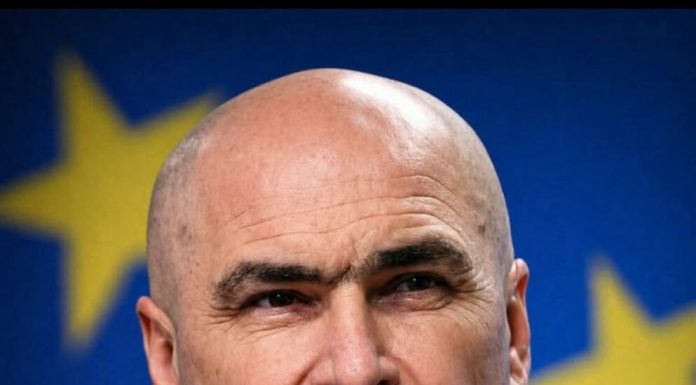 Avertismentul unui expert: Economia României se prăbușește. „Guvernul doar a tăiat contabil/Mai ușor cu vrăjeala reformelor pe scări”