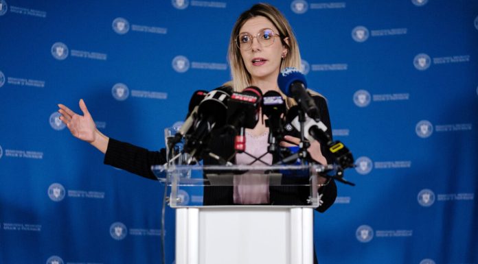 Diana Buzoianu: „Pentru decizii importante mă consult cu mama și tata”