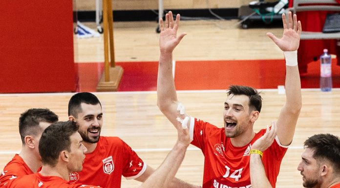 Volei masculin: Steaua Bucureşti – Dinamo Bucureşti, scor 2-3, în primul meci al semifinalei Diviziei A