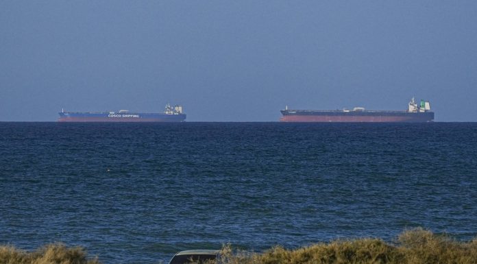 Prima navă de croazieră traversează Strâmtoarea Ormuz după izbucnirea războiului cu Iranul