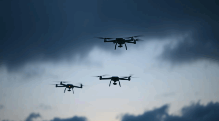 Incidentul cu drone din Galați. Autoritățile au decis evacuarea pe o rază de 200 de metri din cauza riscului de explozie