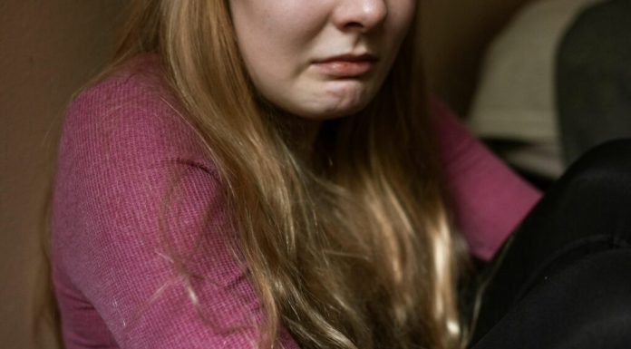 Profesor din Cernavodă, arestat după ce ar fi întreținut relații intime cu o elevă. Reacția Inspectoratului Școlar