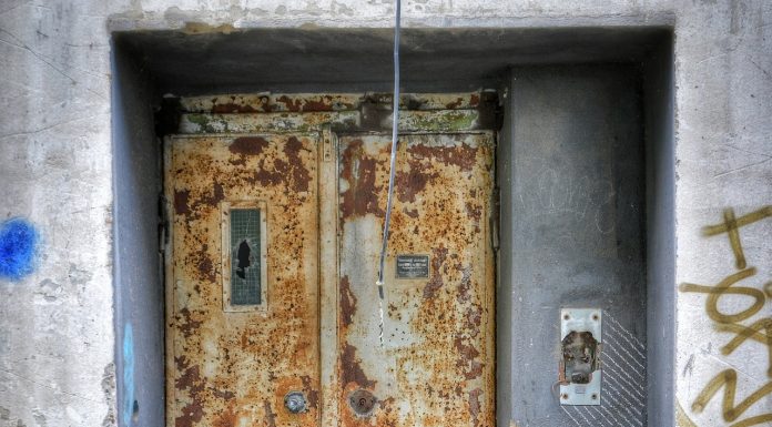 Sute de lifturi vor fi modernizate în blocurile din Sectorul 1