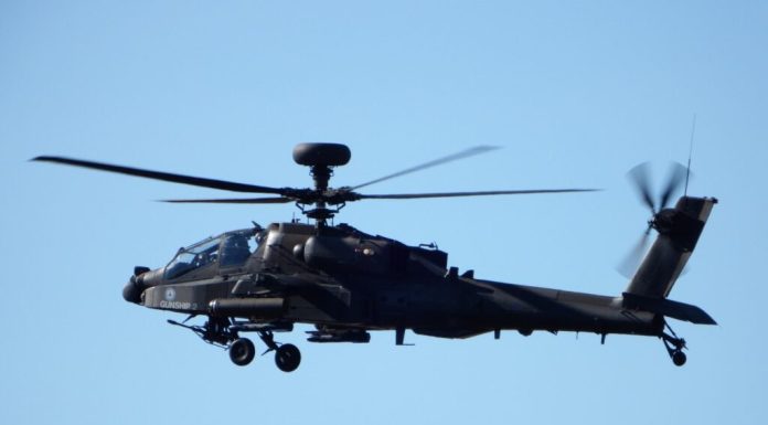 „Un elicopter american! Trageți! Trageți!” / Bărbați înarmați din Iran au tras asupra elicopterelor americane implicate în misiunea de salvare a pilotului dispărut în atacul iranian