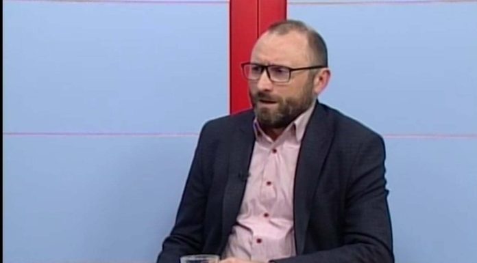 Prof. Gheorghe Fârte, Universitatea Alexandru Ioan Cuza, Iaşi: Guvernul de Uniune Naţională – soluţia politică asumată pentru salvarea PNRR şi stabilitatea României