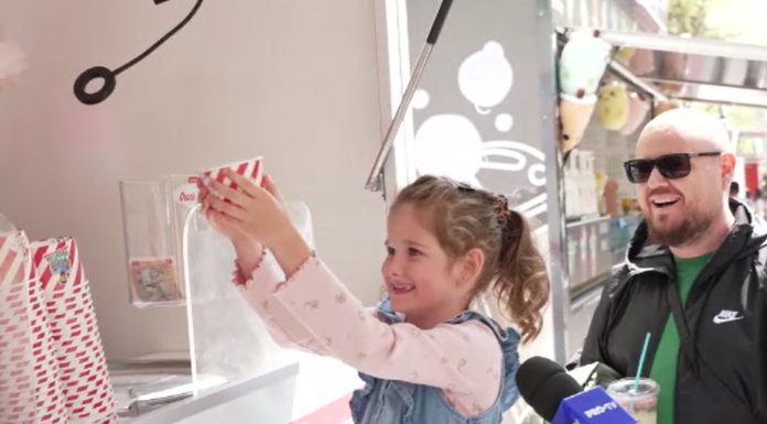 Deliciile de la „Bucharest Street Food Festival” i-au cucerit pe cei mici: „E dulce și bună”