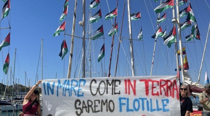 Navele spre Gaza, înconjurate de marina israeliană. „S-a pierdut contactul cu mai multe ambarcațiuni”