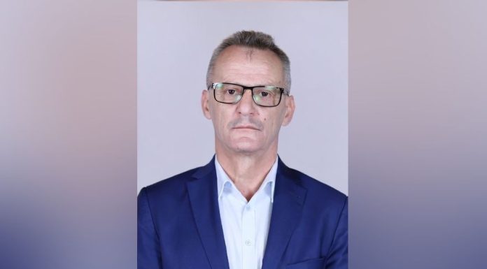 Traseist politic din Mehedinți, trimis în judecată de procurorii DNA pentru abuz în serviciu. Afaceri cu telefoane „de fițe”