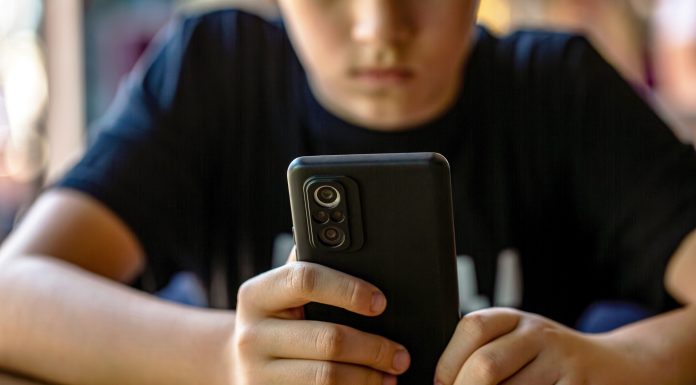 Cum funcționează aplicația UE de verificare a vârstei pe platformele online. Soluția va fi disponibilă gratuit