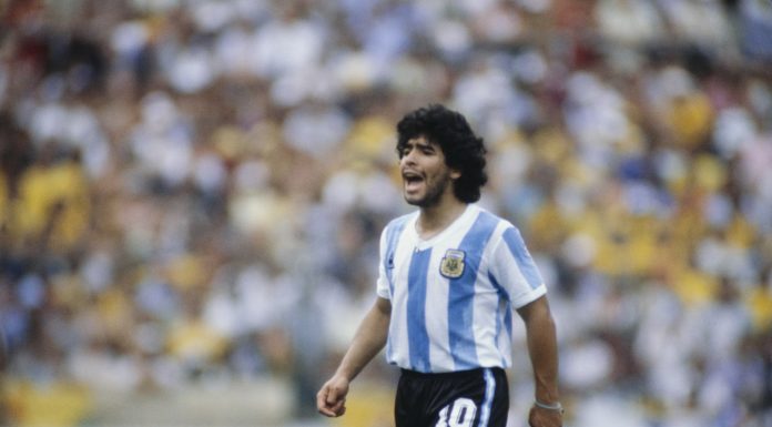 Va avea loc un nou proces Maradona. Două surori şi fostul său avocat, judecaţi pentru fraudă