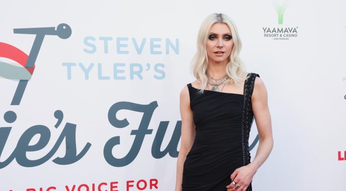 Taylor Momsen, solista formației The Pretty Reckless, a fost internată după ce a fost mușcată de un păianjen
