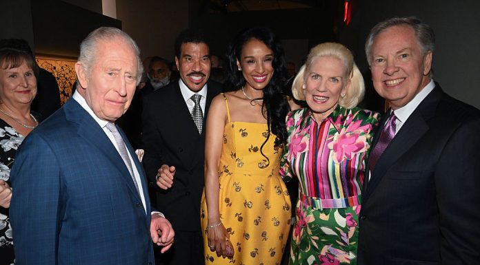 Ce ținute au purtat celebritățile la gala caritabilă a regelui Charles, la New York | GALERIE FOTO