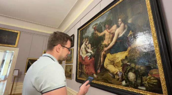 Ghid AI în teste la Muzeul Brukenthal. Cum a răspuns unui vizitator cu o întrebare năstrușnică