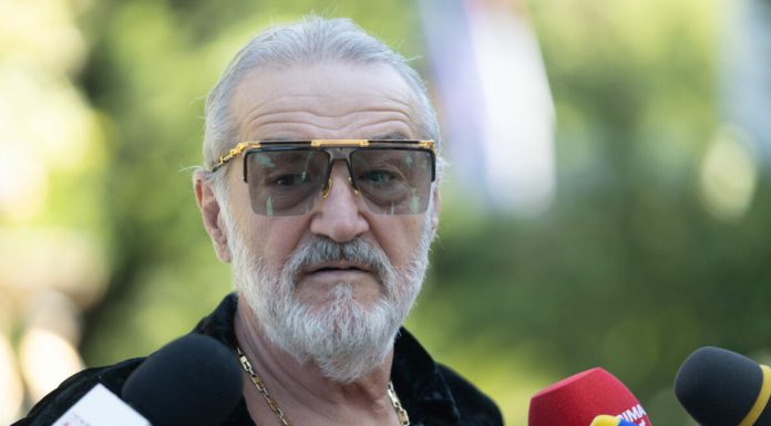 Gigi Becali a explicat după ce criterii caută un nou antrenor la FCSB. „Sunt nebuniile mele”