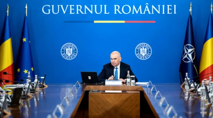 Miniștrii PSD sosesc la guvern ca să-și depună demisiile