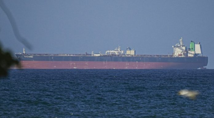 Iranul propune permiterea trecerii navelor prin partea din Oman a Strâmtorii Ormuz dacă ajunge la o înțelegere cu SUA