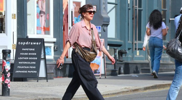 56% din spanioli fac cumpărături din cauza stresului sau plictiselii