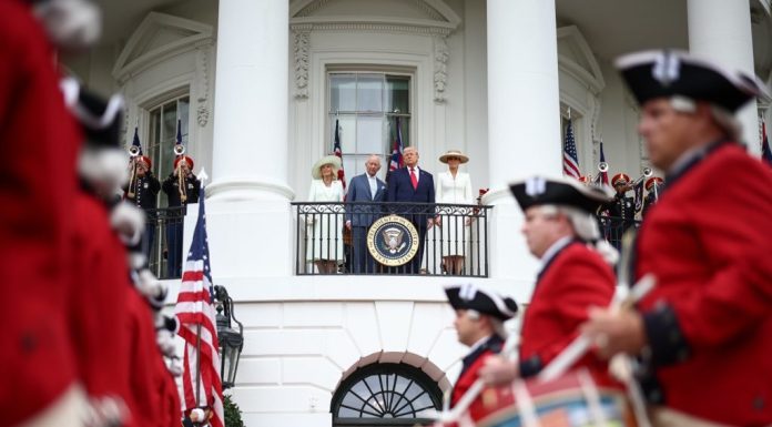 Dineu la Casa Albă în onoarea Regelui Charles – Subiectul delicat al conflictului din Orientul Mijlociu, introdus în discurs de Donald Trump / Regele a subliniat din nou importanţa NATO şi a AUKUS / Glume cu tâlc / Meniul servit – VIDEO