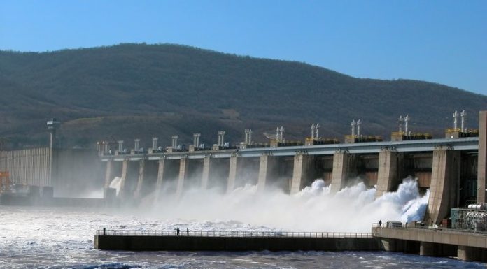 Hidroelectrica trimite către bugetul de stat peste jumătate de miliard de euro sub formă de dividende