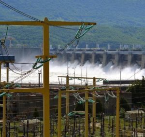 INS: A scăzut producția de energie în termocentrale, centrale nucleare și în instalații fotovoltaice