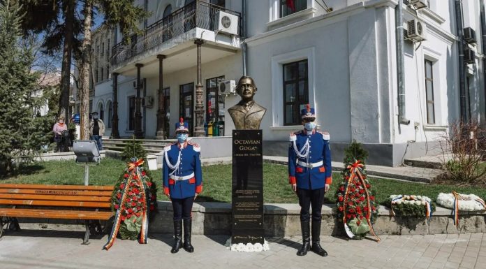 Presa vremii: Ce s-a întâmplat la înmormântarea lui Octavian Goga: „În sicriu a fost pus numai buchetul de flori trimis de Hitler”