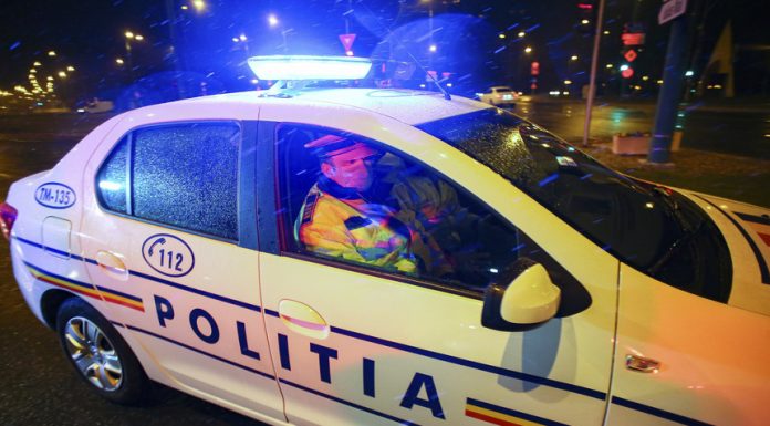 Bărbaţi agresaţi pe o stradă din Constanţa de persoane coborâte dintr-o maşină – Suspecţii au fost identificaţi şi reţinuţi