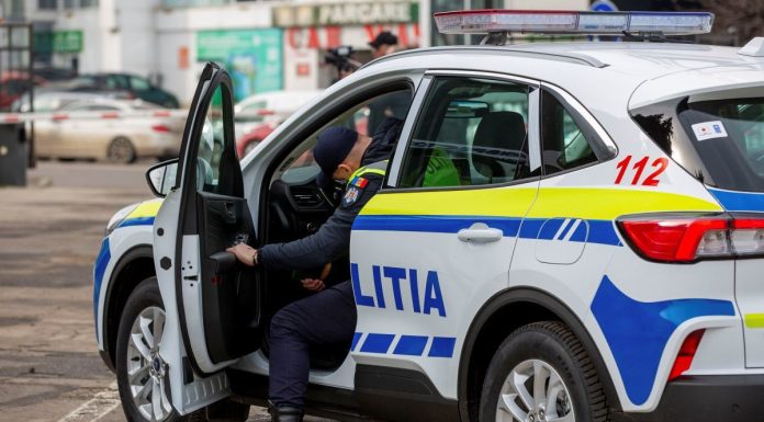 Mureş: Cinci persoane, reţinute într-un dosar de încăierare în public / Între agresori este şi o femeie / În urma bătăii, doi oameni au ajuns la spital