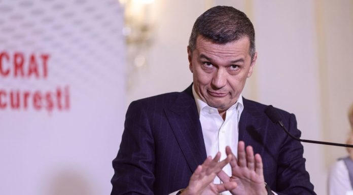 Grindeanu acuză o lipsă de transparenţă cu privire la Programul SAFE – Afirmă că doar luni, la Cotroceni, a aflat cum vor fi distribuiţi banii / Din 12 miliarde, faci shopping de 3, dar 9 îi bagi în industria naţională de apărare şi creezi locuri de muncă