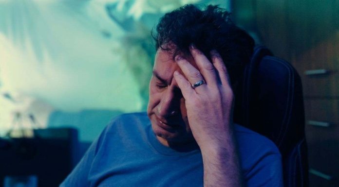 Lipsa afecțiunii în copilărie: cum influențează viața emoțională la vârsta adultă