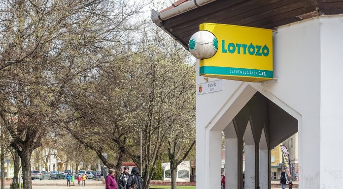 Noroc în masă. Două persoane au ghicit cele șase numere câștigătoare la loto în Ungaria, iar 33 de jucători au nimerit cinci