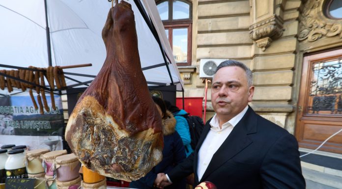Barbu pleacă de la Agricultură cu aceeași poveste: Plafonarea adaosului a redus inflația. Experți: A dus la scumpiri