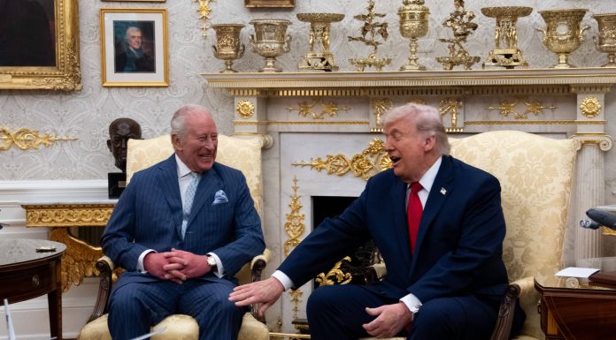 Regele Charles i-a reamintit lui Trump că aliații NATO au sărit mereu în ajutorul SUA. Președintele american: ”Doi regi”