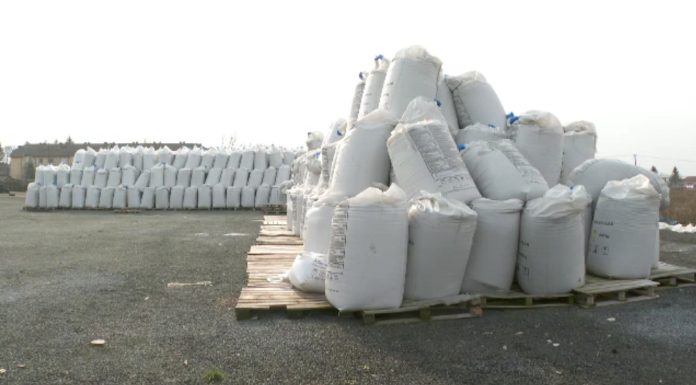 Urmează noi scumpiri la alimente. Mulți fermieri nu își mai permit prețul mare al îngrășămintelor. „Producția o să fie mică”