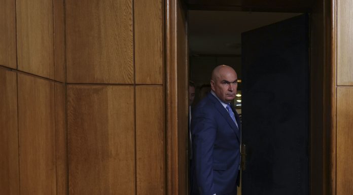 VIDEO Guvernul Bolojan, în ședință fără miniștrii PSD