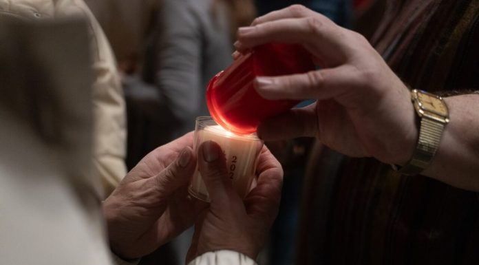 Sâmbăta Mare, o zi importantă înainte de Paște. Obiceiul pe care românii trebuie să îl respecte în noaptea de Înviere