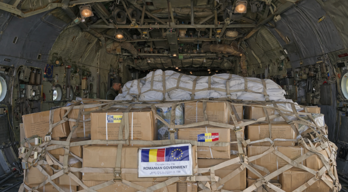 România trimite 15 tone de ajutoare umanitare populaţiei civile din Liban / Transportul pleacă miercuri cu un avion C130 şi cu un Spartan C27J aparţinând MApN – FOTO