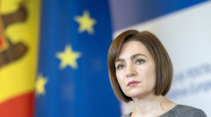 Colaborare SUA-Polonia-România -R.Moldova pentru eliberarea a trei polonezi şi a doi moldoveni, deţinuţi în Belarus şi Rusia/ Fostul şef al Serviciului de Informaţii şi Securitate din R. Moldova, extrădat din România, dat la shimb / Anunţul Ambasadei SUA