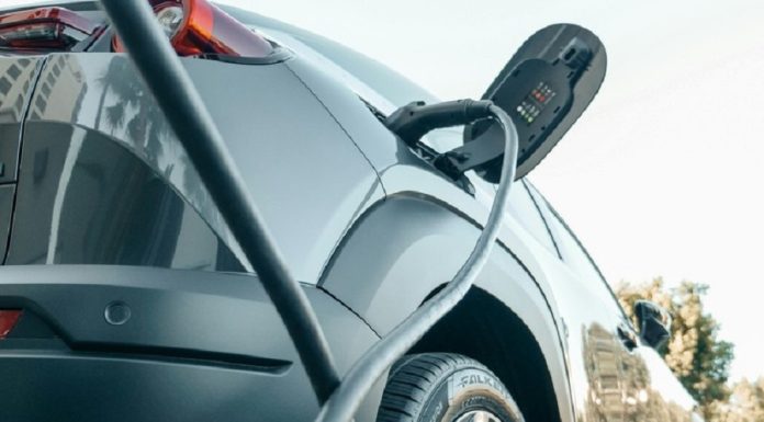Pe fondul scumpirii benzinei, vânzările de automobile electrice au explodat în Europa