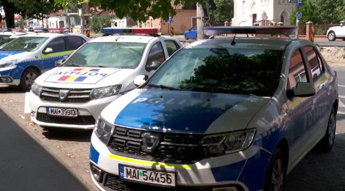 Doi bărbați din Constanța au fost bătuți de doi indivizi coborâți dintr-o mașină. Agresorii, căutați de poliție