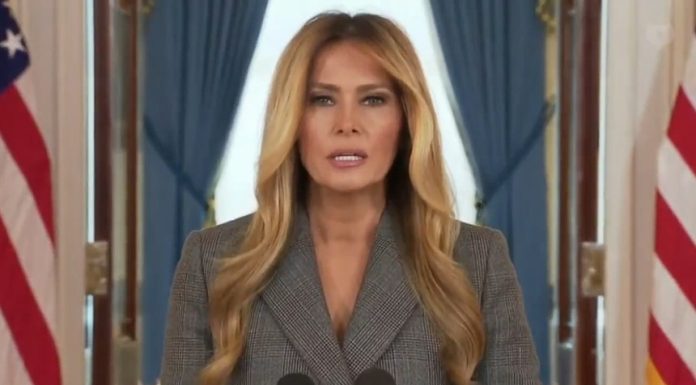 Melania Trump neagă orice legătură cu infracţiunile comise de infractorul sexual Jeffrey Epstein