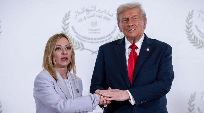 Cum încearcă Trump să se împace cu Meloni, cu ajutorul fotbalului. Solicitarea trimisă deja la FIFA