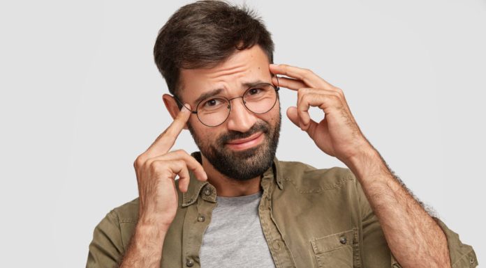 Intri într-o cameră și uiți de ce: iată ce se întâmplă în creierul tău