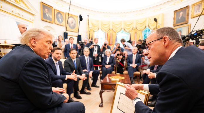 Donald Trump îl critică dur pe cancelarul german Merz, care „nu ştie despre ce vorbeşte”