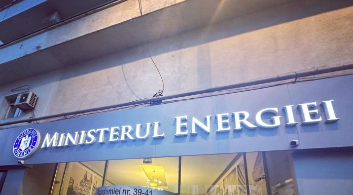FOTO Bolojan, în prima zi la Ministerul Energiei: Avem de adoptat acte normative pentru a nu pierde bani din PNRR. Colaborare cu MIPE pentru Fondul de Modernizare
