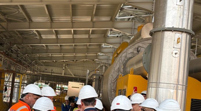 VIDEO Centrala de la Mintia, cea mai mare din UE: Este pregătită proba turbinelor, anunță ministrul, aflat pe șantier