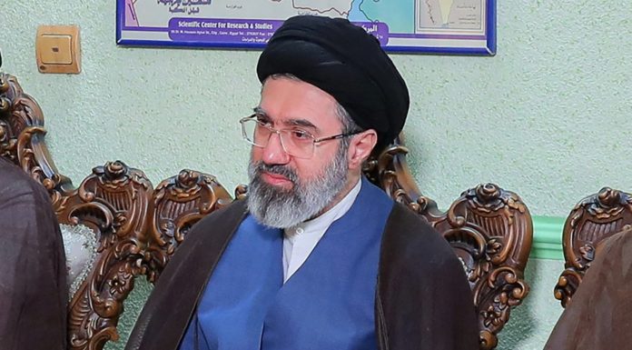 Noi informații despre Mojtaba Khamenei. Liderul suprem iranian este desfigurat și a suferit răni severe – surse
