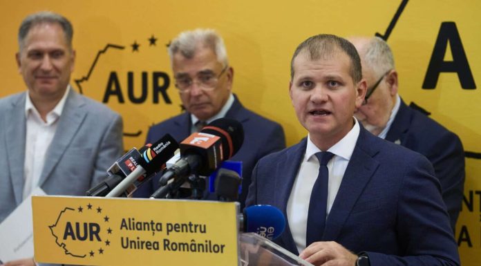 Un deputat AUR acuză ministrul Mediului: „Diana Buzoianu răspândește panică fără dovezi. Acuzații false despre „fecale în marea” demontate oficial”