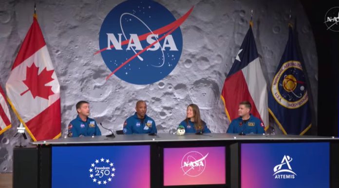 Primii oameni care au călătorit în jurul Lunii au dezvăluit cum s-au derulat cele 10 zile ale misiunii Artemis 2