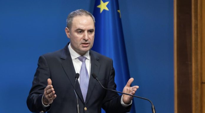 Ministrul Alexandru Nazare anunţă ce se întâmplă cu deficitul bugetar: „Schimbările abrupte de direcție transmit un semnal negativ”